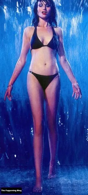 Sophie Ellis-Bextor / sophieellisbextor nude photo #0019