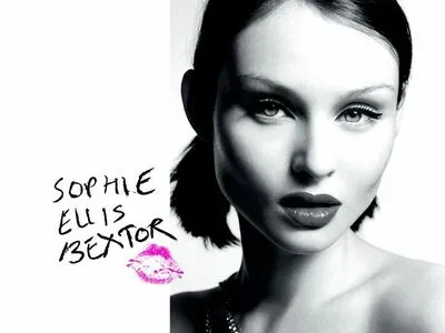 Sophie Ellis-Bextor / sophieellisbextor nude photo #0027