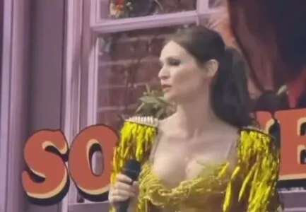Sophie Ellis-Bextor / sophieellisbextor nude photo #0077