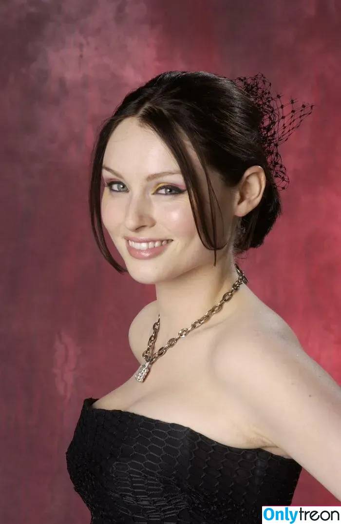 Sophie Ellis-Bextor nude photo #0037 (sophieellisbextor)