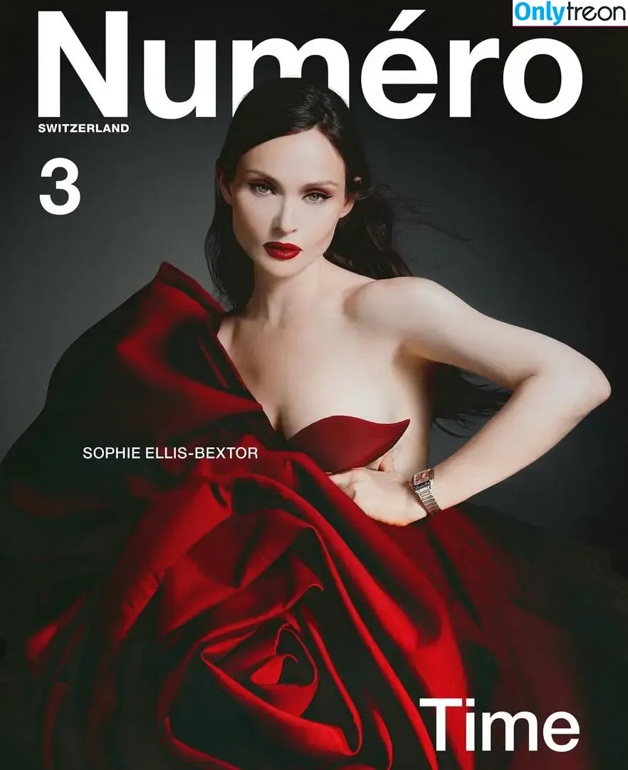 Sophie Ellis-Bextor nude photo #0249 (sophieellisbextor)