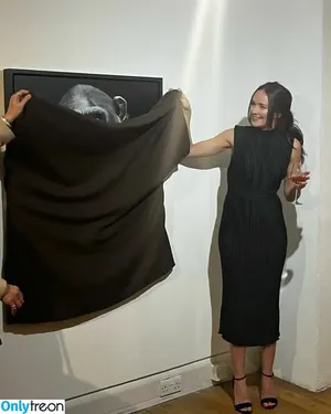 Sophie Green / sophiegreenart / sophiegreenfineart / tapsophiegreen фото голая #0014