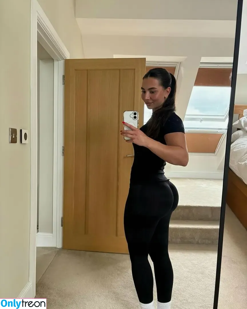 sophie.hyman голая photo #0029 (sophie.hyman)