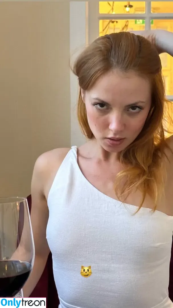 Sophie La Sage nude photo #0652 (sophie_la_sage / sophielasage_official)