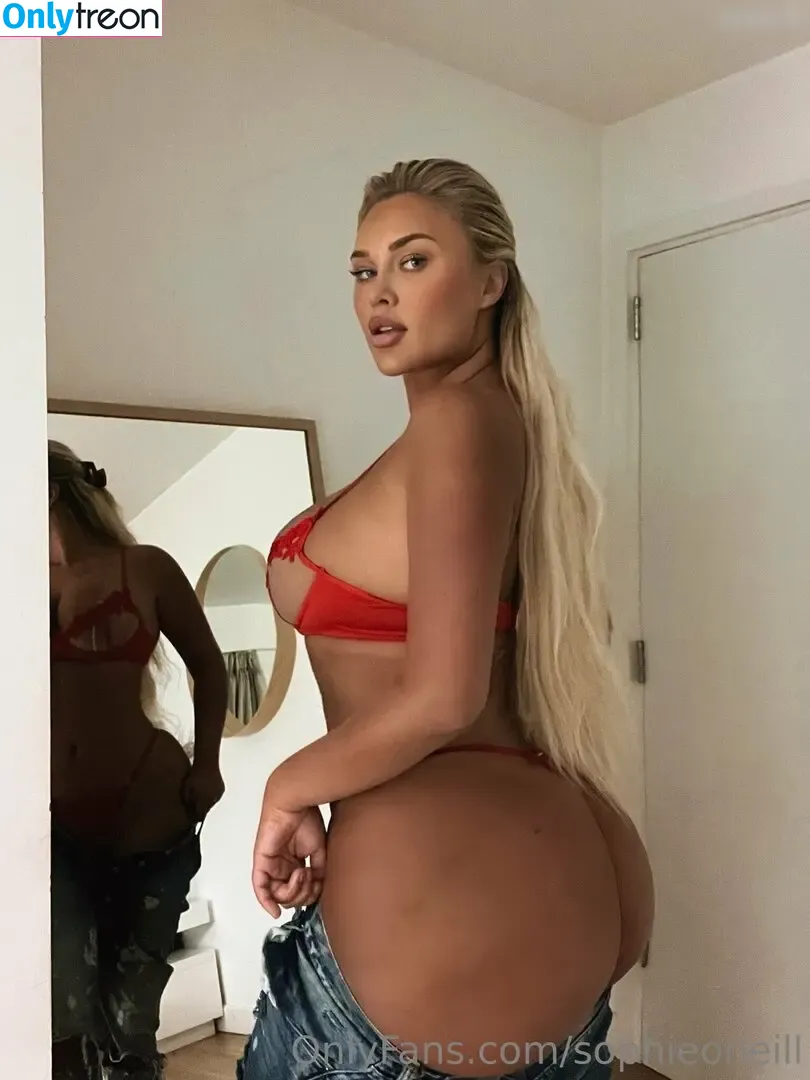 Sophie Oneill nude photo #0002 (sophieeoneill_ / sophieoneill)
