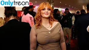 Sophie Passmann / Sophiepassmann фото голая #0020