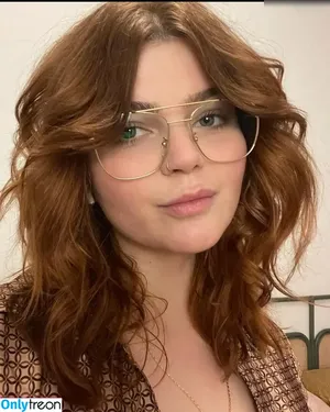 Sophie Passmann / Sophiepassmann фото голая #0035