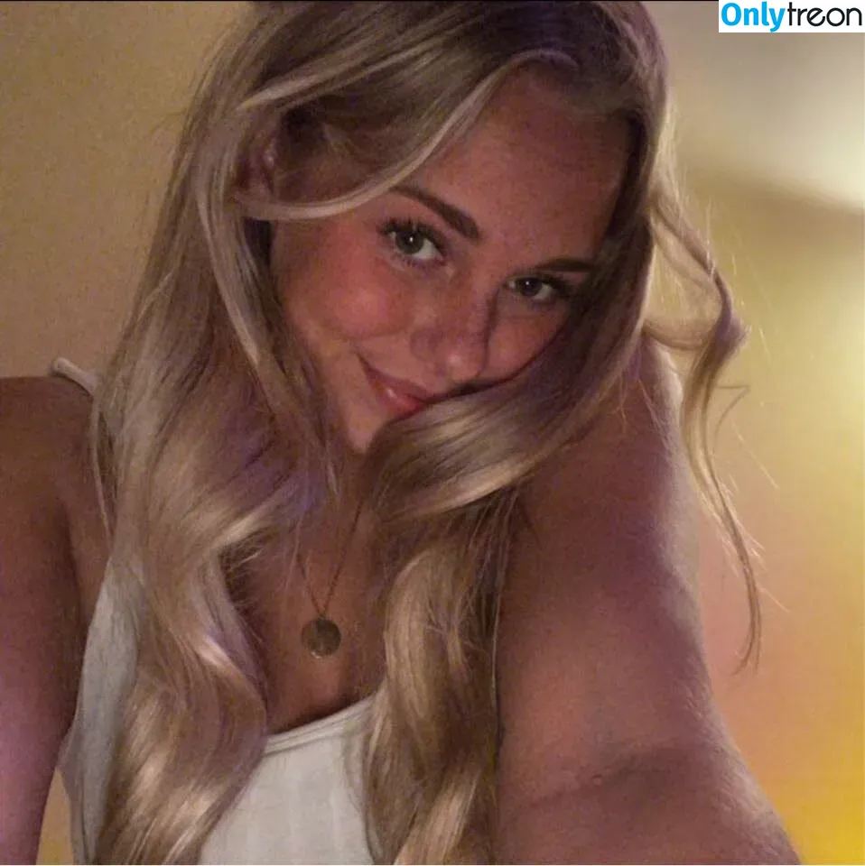 Sophie Riedemann nude photo #0082 (Sophuckingone / _sophieriedemann)