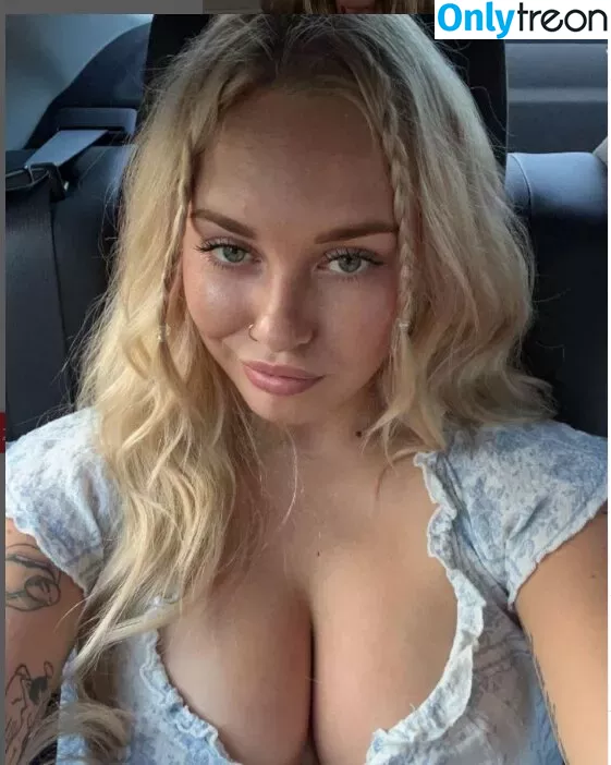 Sophie Riedemann nude photo #0385 (Sophuckingone / _sophieriedemann)