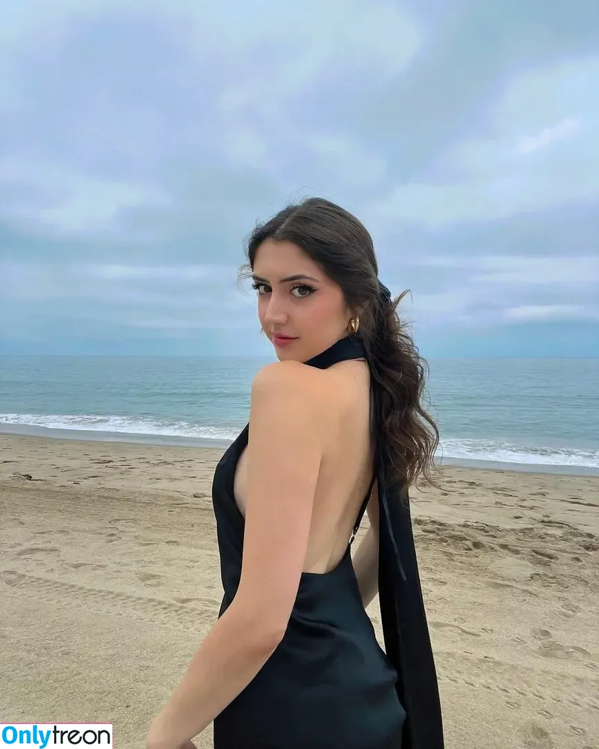 Sophie Silva nude photo #0013 (Notsophiesilva / _sophiesilva_)