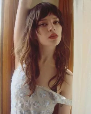 Sophie Thatcher / soapy.t / sophie_thatcher nude photo #0503