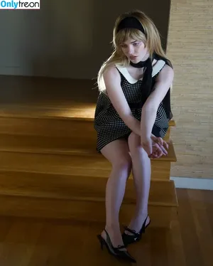 Sophie Thatcher / soapy.t / sophie_thatcher nude photo #0776