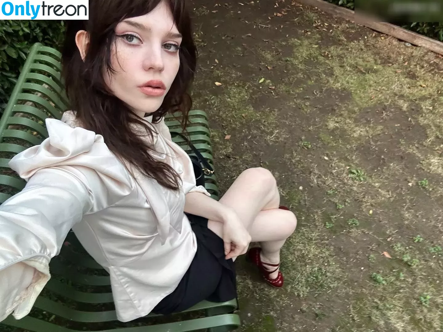 Sophie Thatcher голая photo #0151 (soapy.t / sophie_thatcher)