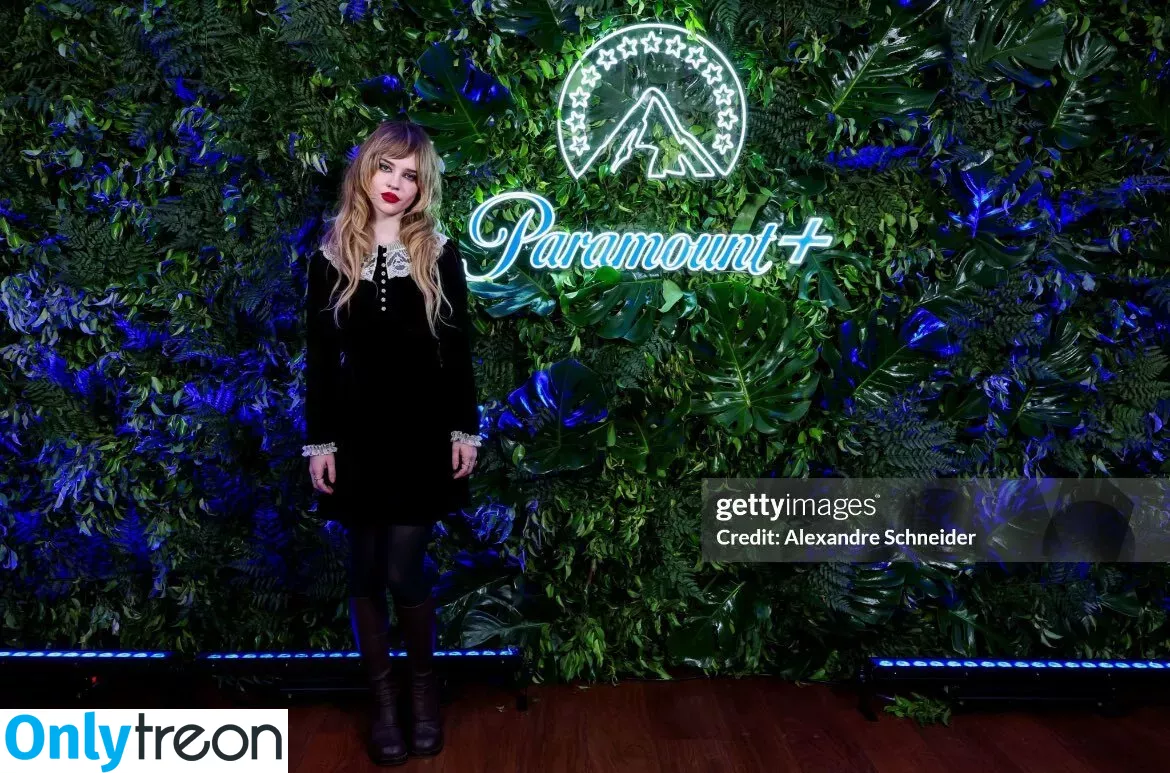 Sophie Thatcher голая photo #0385 (soapy.t / sophie_thatcher)