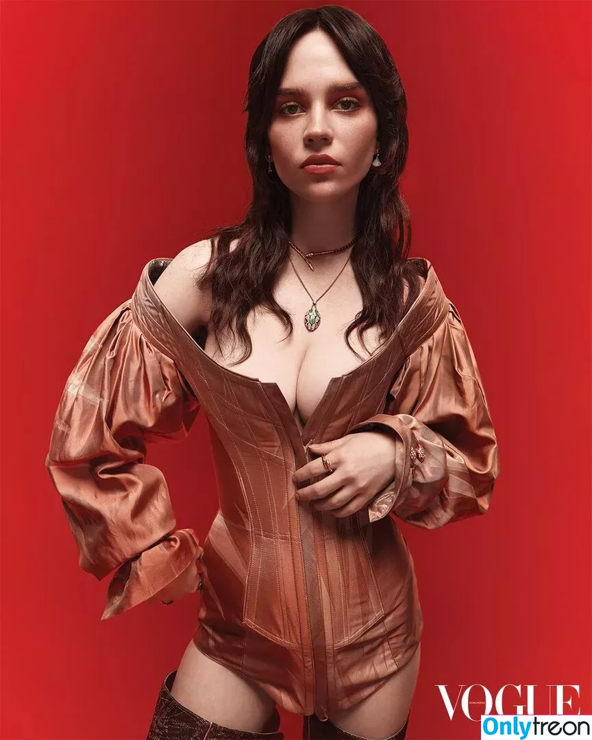 Sophie Thatcher голая photo #0434 (soapy.t / sophie_thatcher)