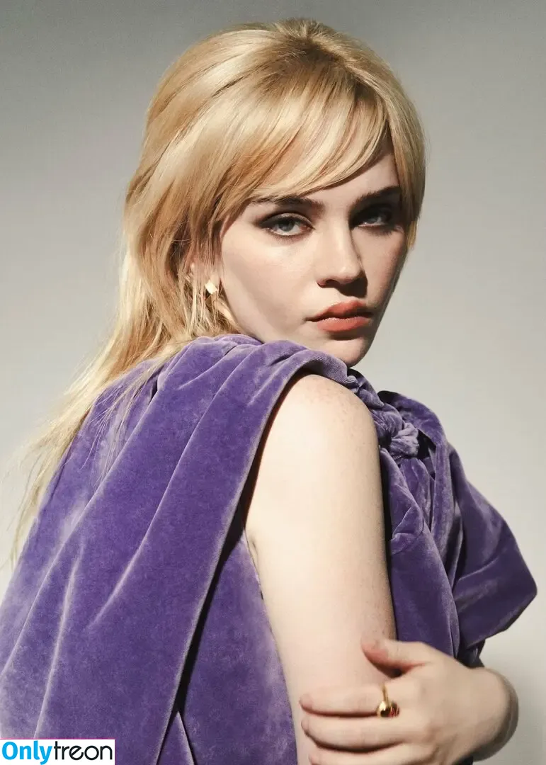 Sophie Thatcher голая photo #0635 (soapy.t / sophie_thatcher)