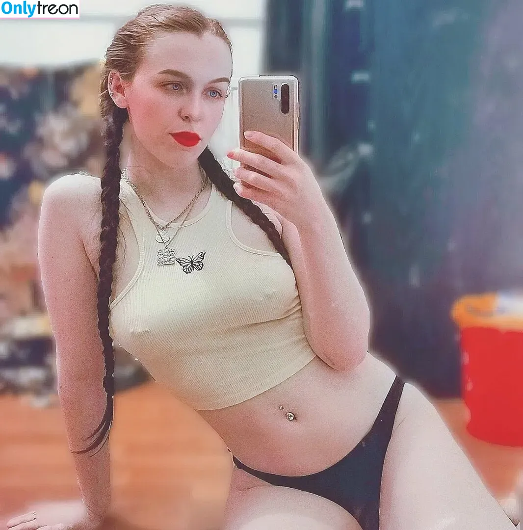 Sophie_The_Scientist nude photo #0009 (Sophie Marshall / Sophie the Scientist / sophie_the_scientist_)