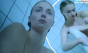 Sophie Turner / sexysophieturner / sophiet nude photo #0442