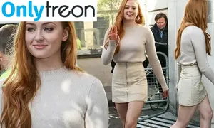 Sophie Turner / sexysophieturner / sophiet nude photo #0456