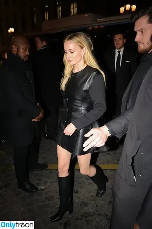 Sophie Turner / sexysophieturner / sophiet фото голая #0468