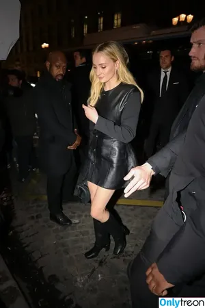 Sophie Turner / sexysophieturner / sophiet фото голая #0469