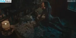 Sophie Turner / sexysophieturner / sophiet nude photo #0487