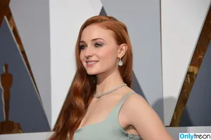 Sophie Turner / sexysophieturner / sophiet nude photo #0561