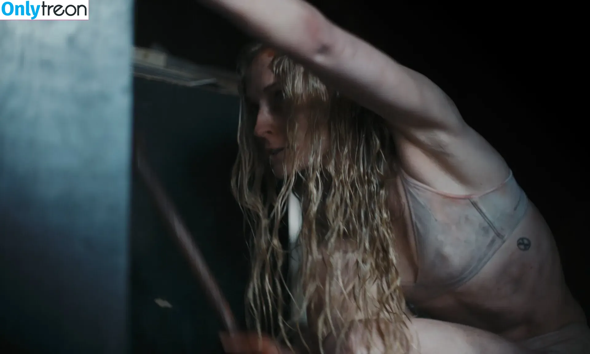 Sophie Turner nude photo #0570 (sexysophieturner / sophiet)