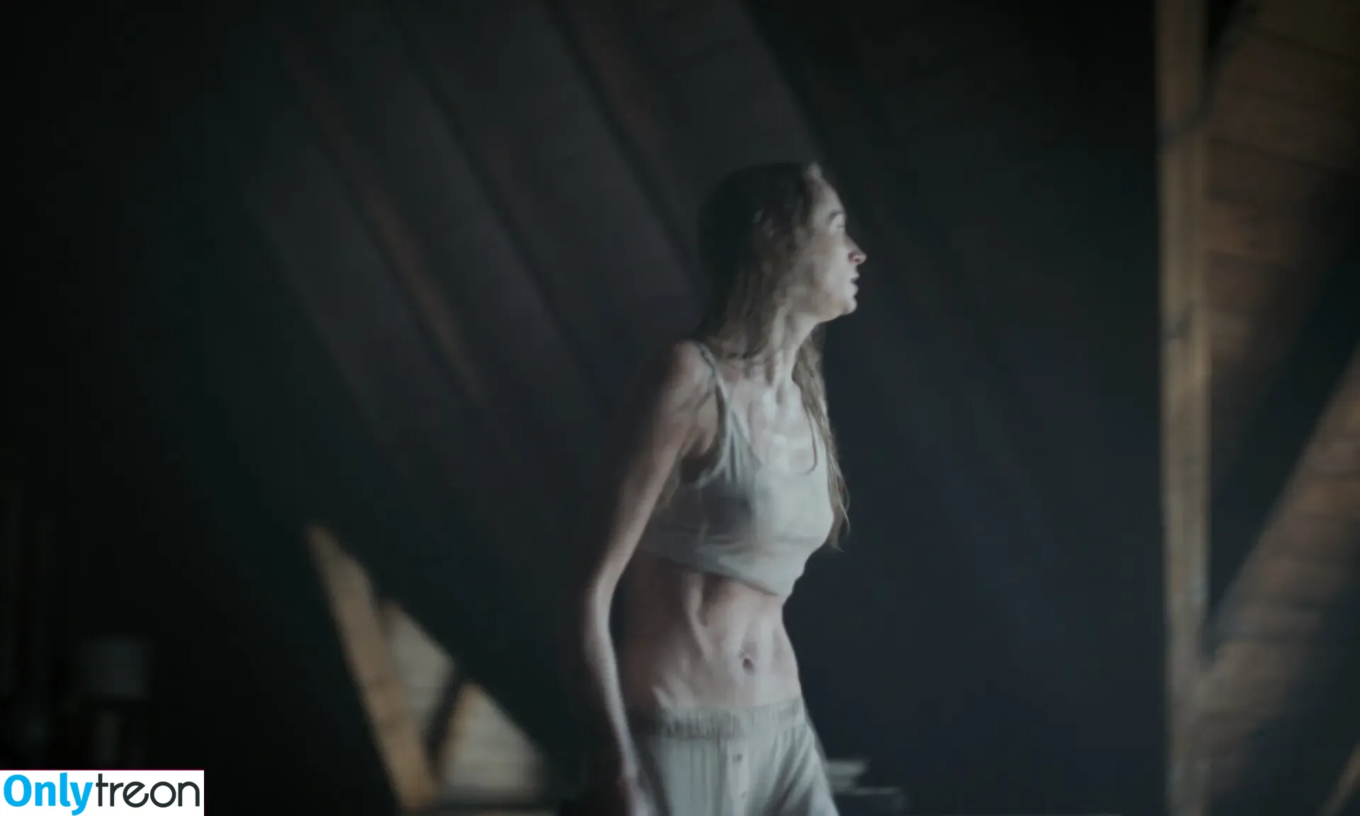 Sophie Turner nude photo #0575 (sexysophieturner / sophiet)