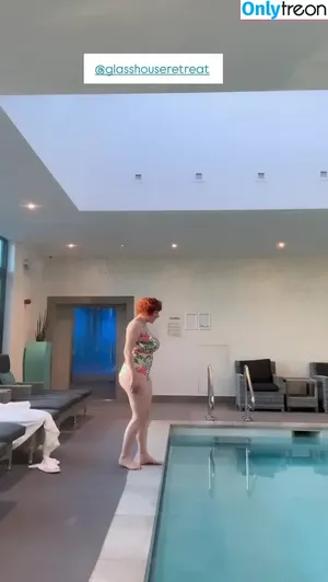Sophie Willan / sophiewillan nude photo #0009