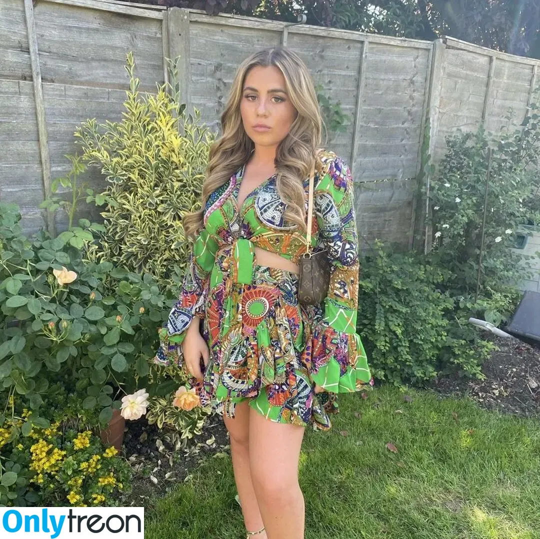 Sophie Williams голая photo #0033 (pleaseplease8 / sophiewilliamsofficial)
