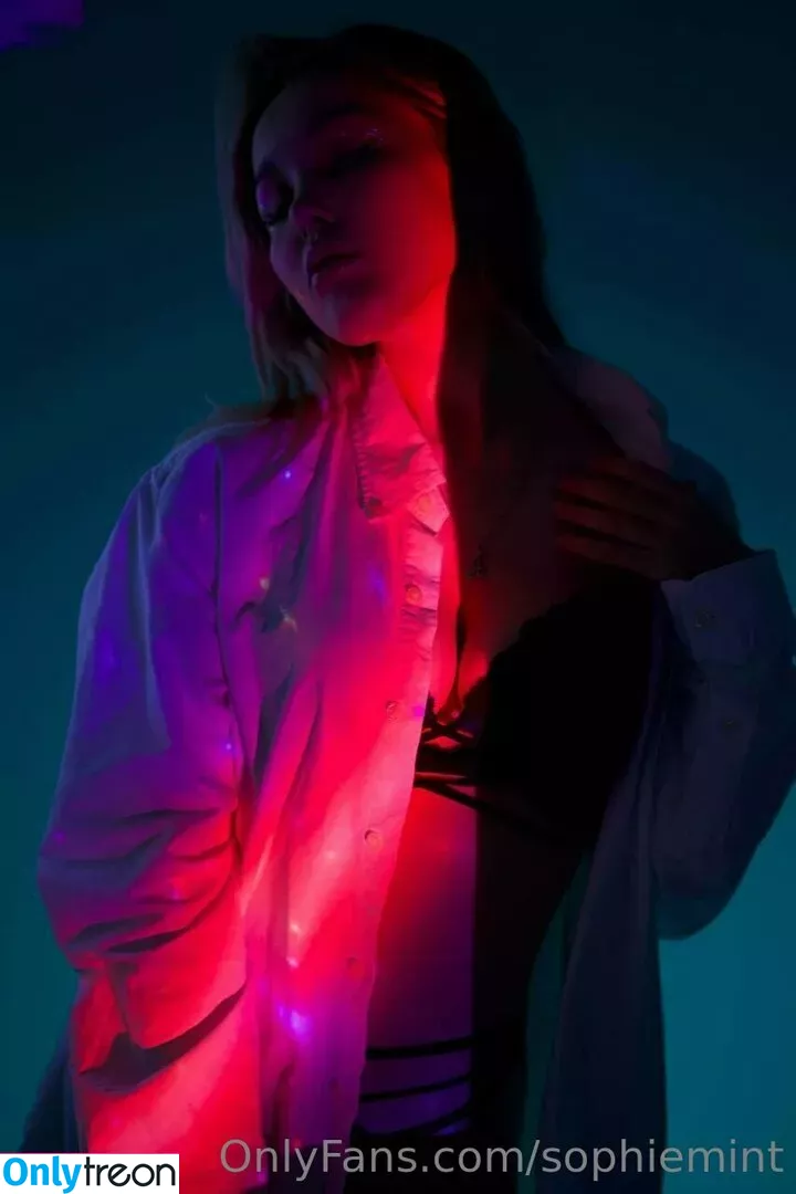 sophiebbface голая photo #0001 (sophiebaverstock)