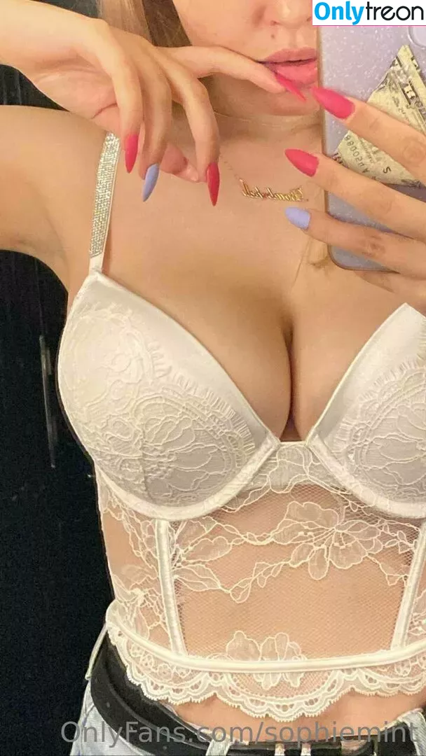sophiebbface голая photo #0002 (sophiebaverstock)