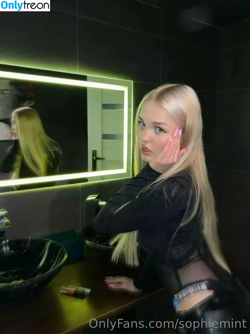 sophiebbface голая photo #0036 (sophiebaverstock)