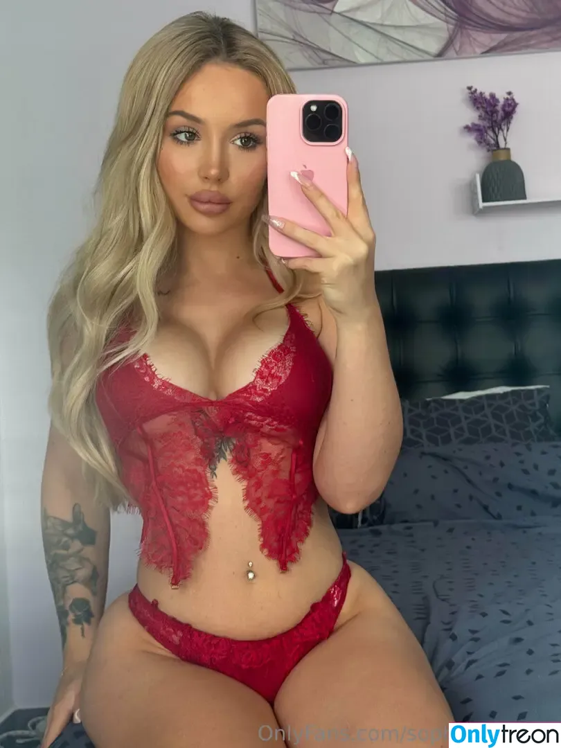 sophielouise1x nude photo #0075 (sophielouise.x1)
