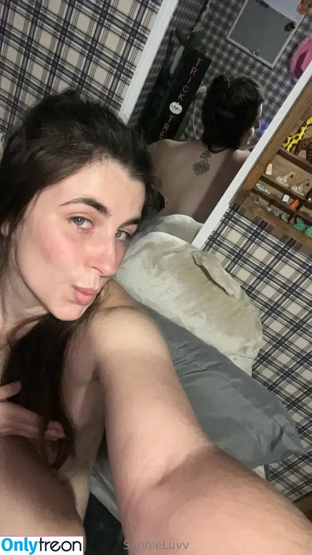 sophieluvv nude photo #0024 (sophieluv)