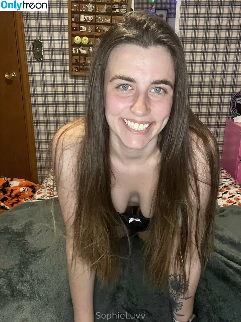 sophieluvv nude photo #0031 (sophieluv)