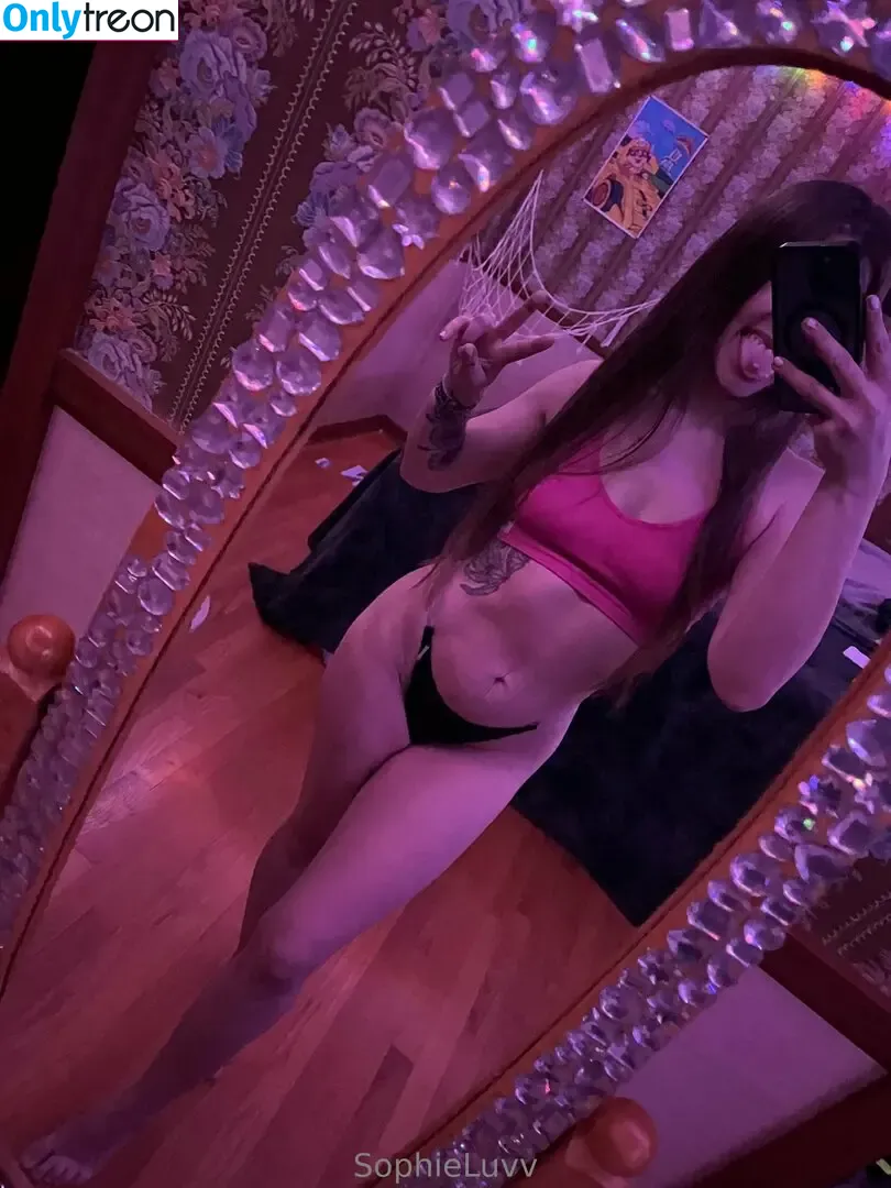 sophieluvv голая photo #0048 (sophieluv)