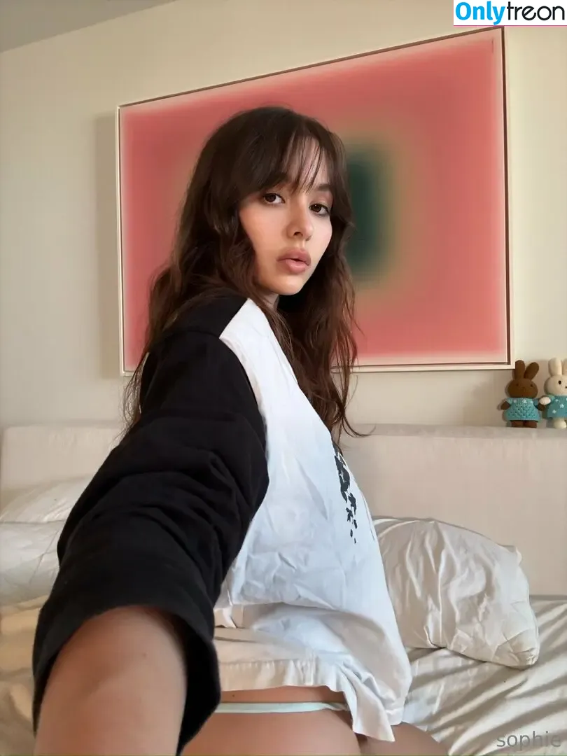 sophiemudd голая photo #0085 (sophiemudd)