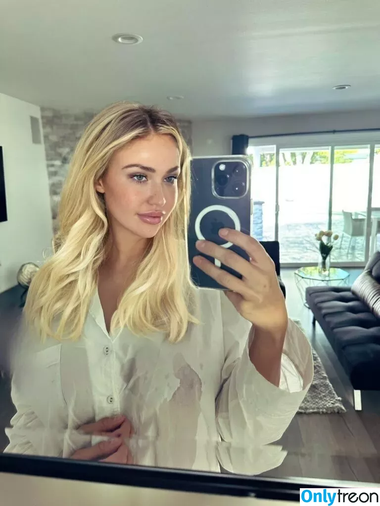 sophiereadeofficial nude photo #0128 (sophiereade_)
