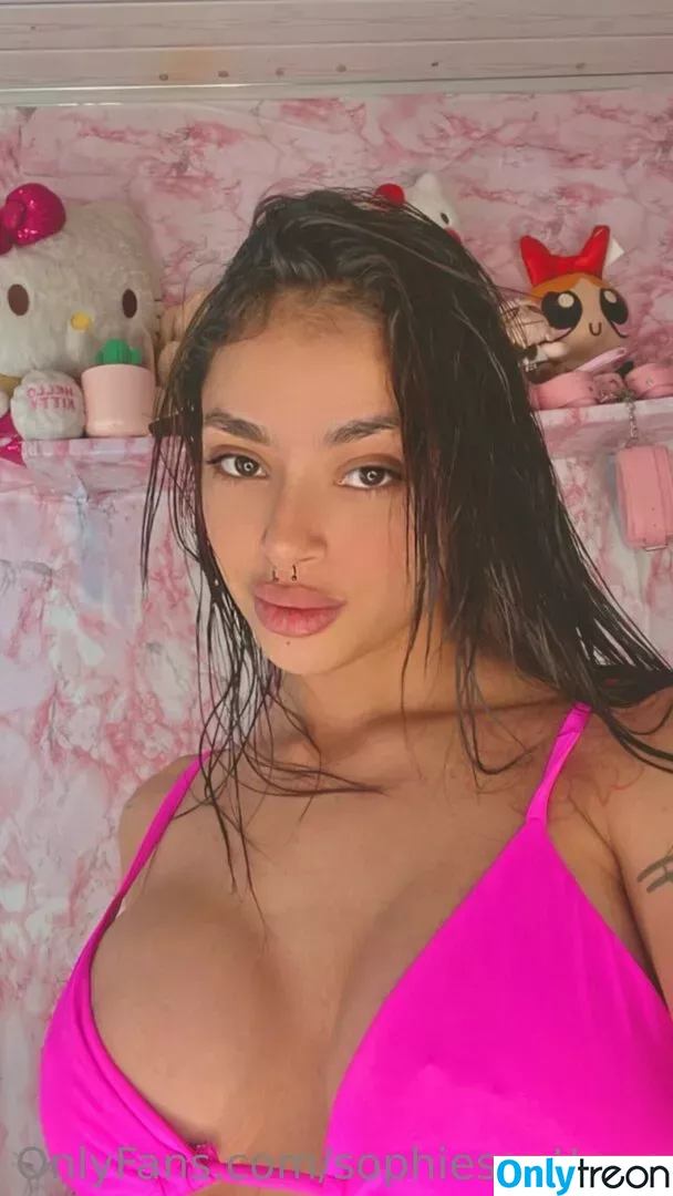 sophiesanttana nude photo #0005 (sophieesantana)