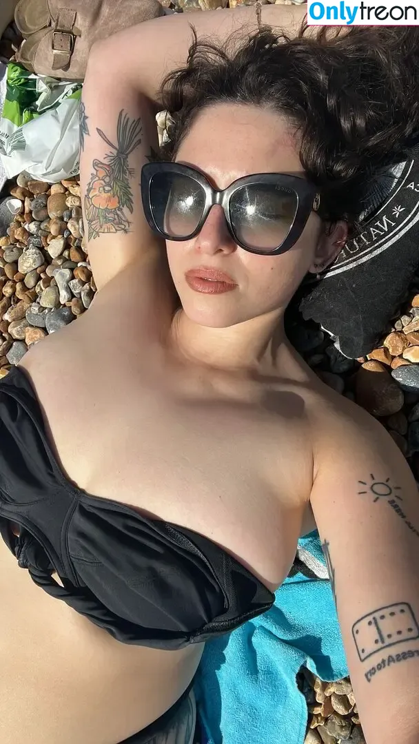 Sophoulla голая photo #1044 (patreon / sophoulla64)