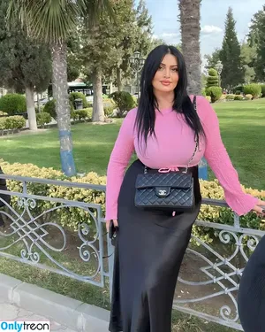 Sopo Shariqadze / soposhariqadze nude photo #0027