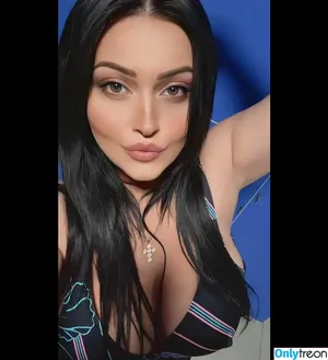 Sopo Shariqadze / soposhariqadze nude photo #0029