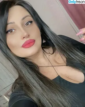 Sopo Shariqadze / soposhariqadze nude photo #0060