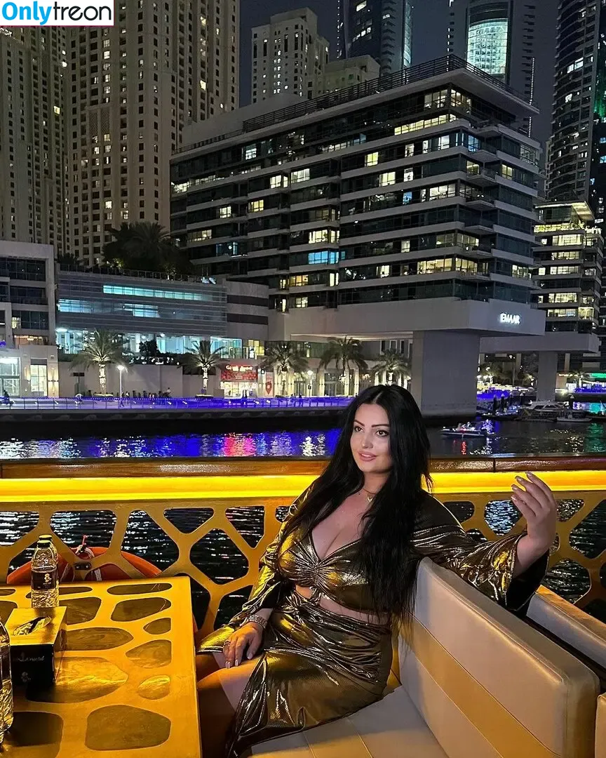 Sopo Shariqadze nude photo #0003 (soposhariqadze)