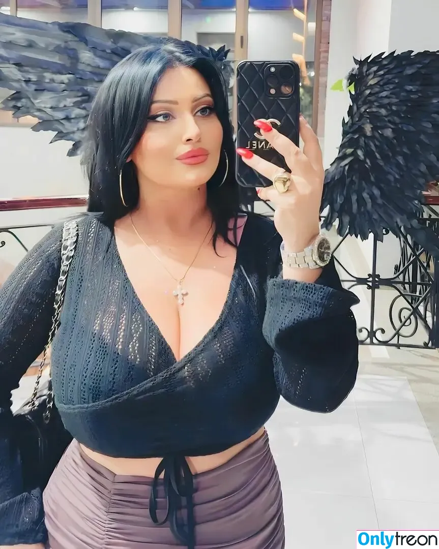 Sopo Shariqadze nude photo #0036 (soposhariqadze)