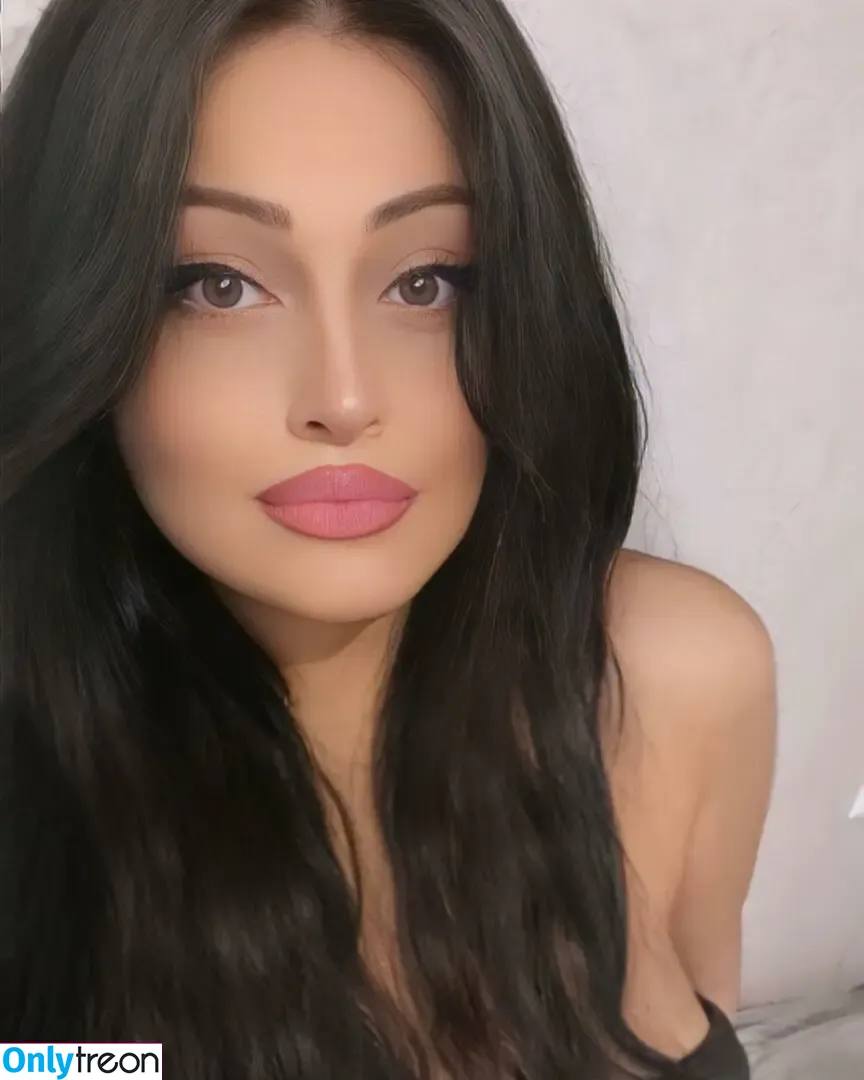 Sopo Shariqadze nude photo #0058 (soposhariqadze)