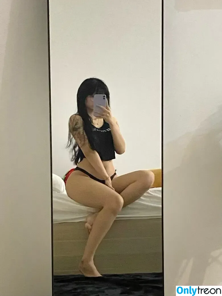 sorrylyly nude photo #0017 (leelyfly / sorrylylyy)
