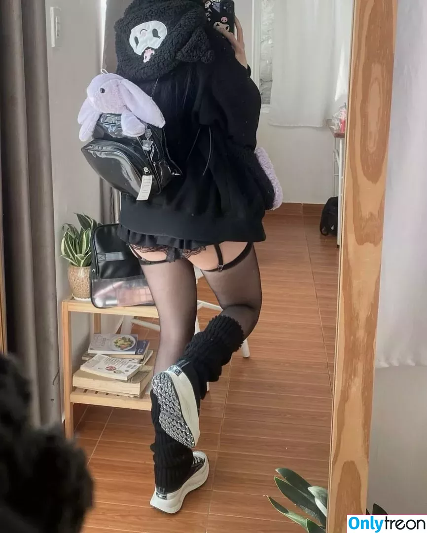 sorrylylyy nude photo #0060 (sorrylylyy)